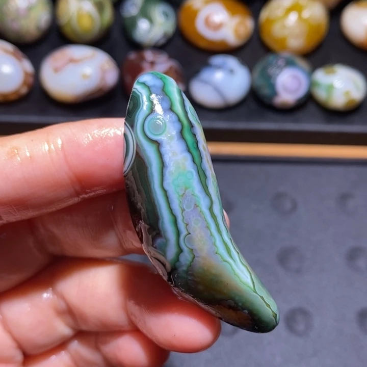 未镶嵌玛瑙/玉髓珠宝半成品56