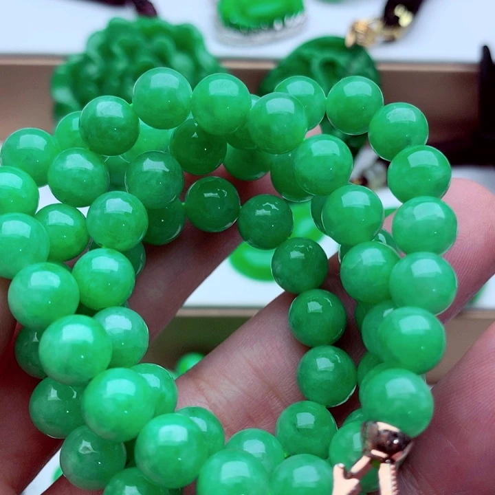 翡翠未镶嵌毛衣链