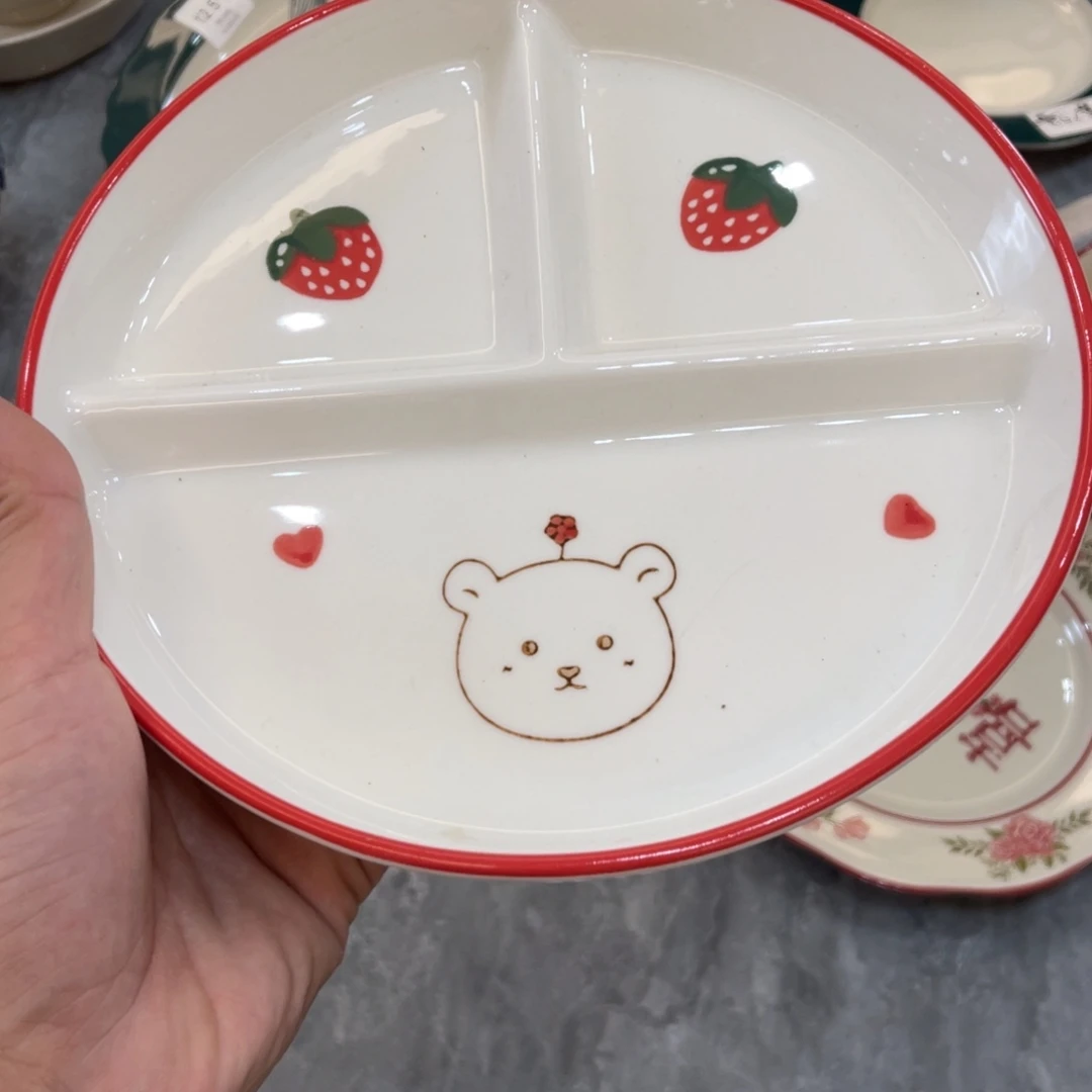 陶瓷微瑕餐具介意勿拍，满18飞！