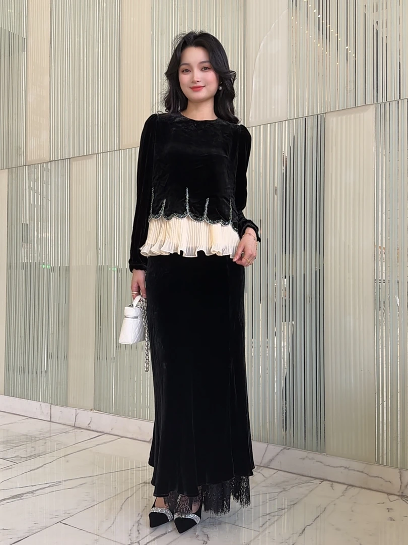 【大V】时尚百搭优雅高端气质重工绣花钉珠压褶真丝丝绒上衣0238
