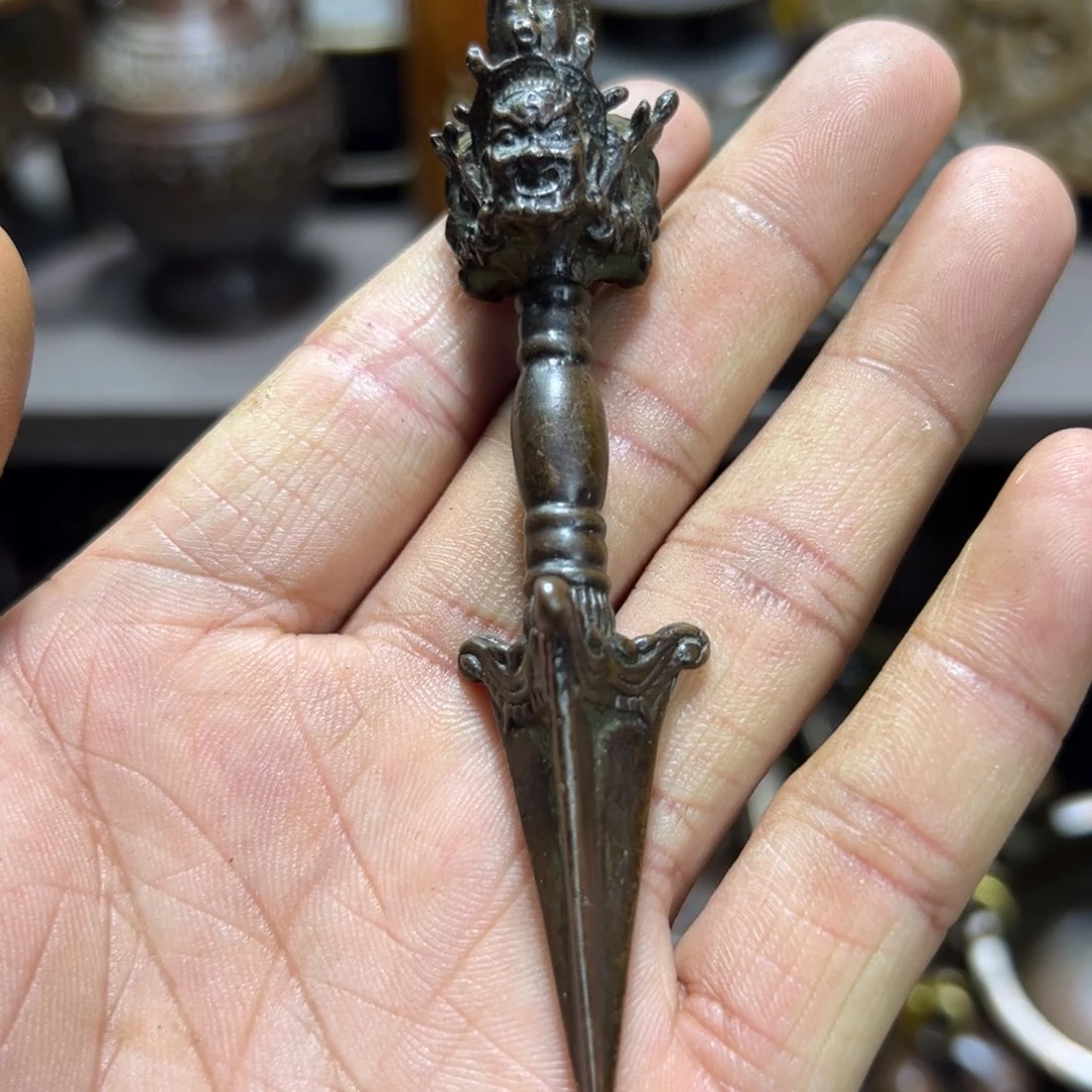 精选铜器，诚信经营
