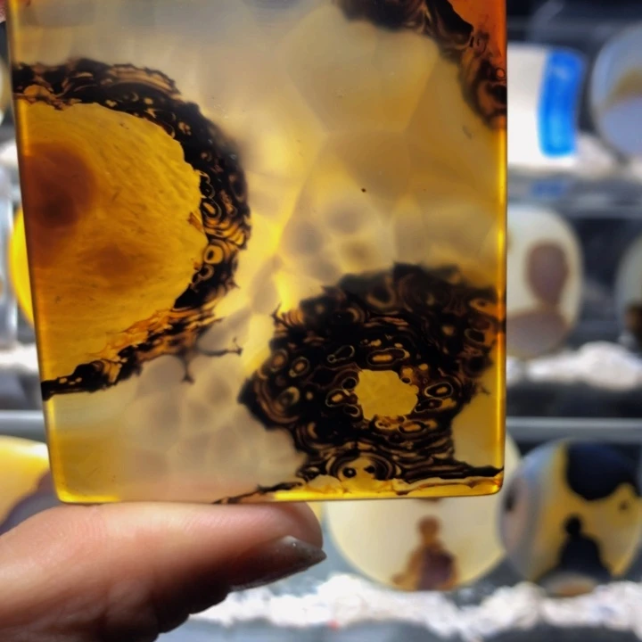 合金玛瑙/玉髓珠宝奇石36