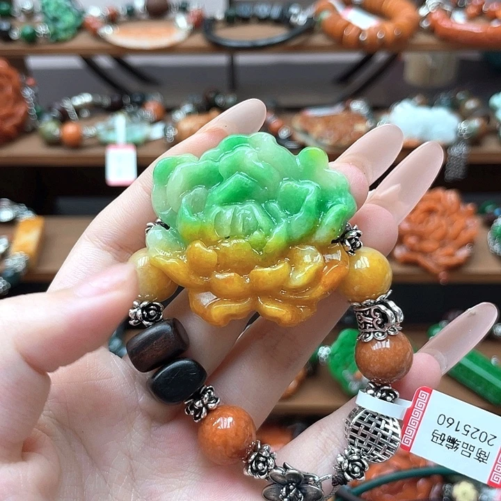 小***乐翡翠未镶嵌手链饰品
