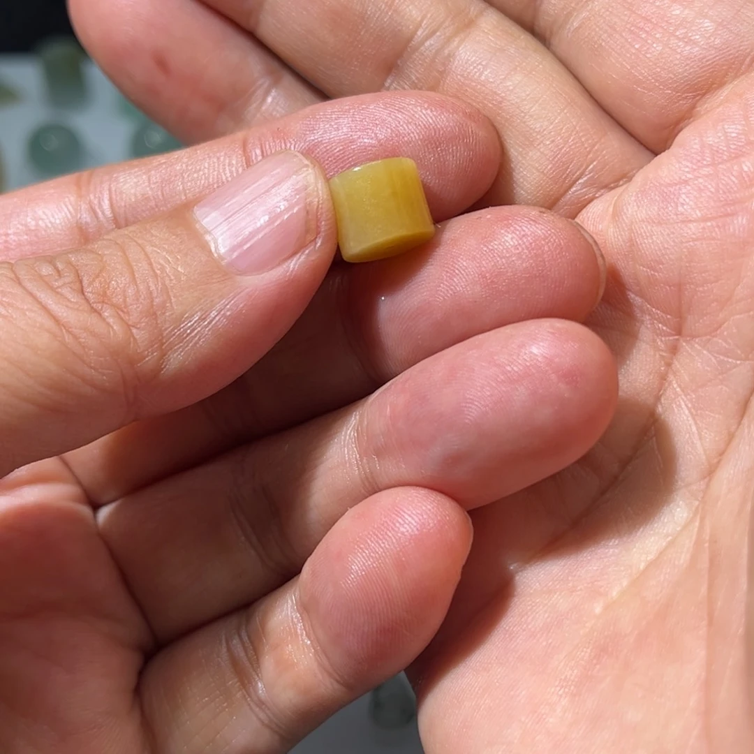 未镶嵌定制翡翠桶珠