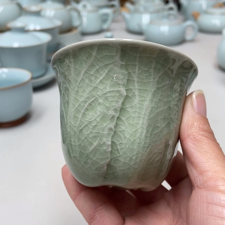 瓷赵琳豆绿支钉百财杯带礼盒