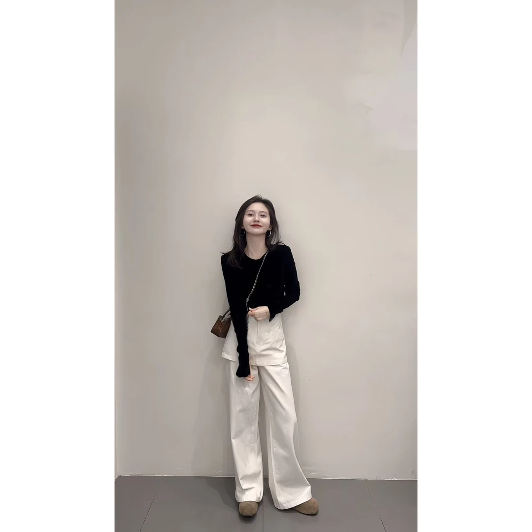 高级感黑色短款毛衣秋季新款时尚百搭休闲上衣裤子套装