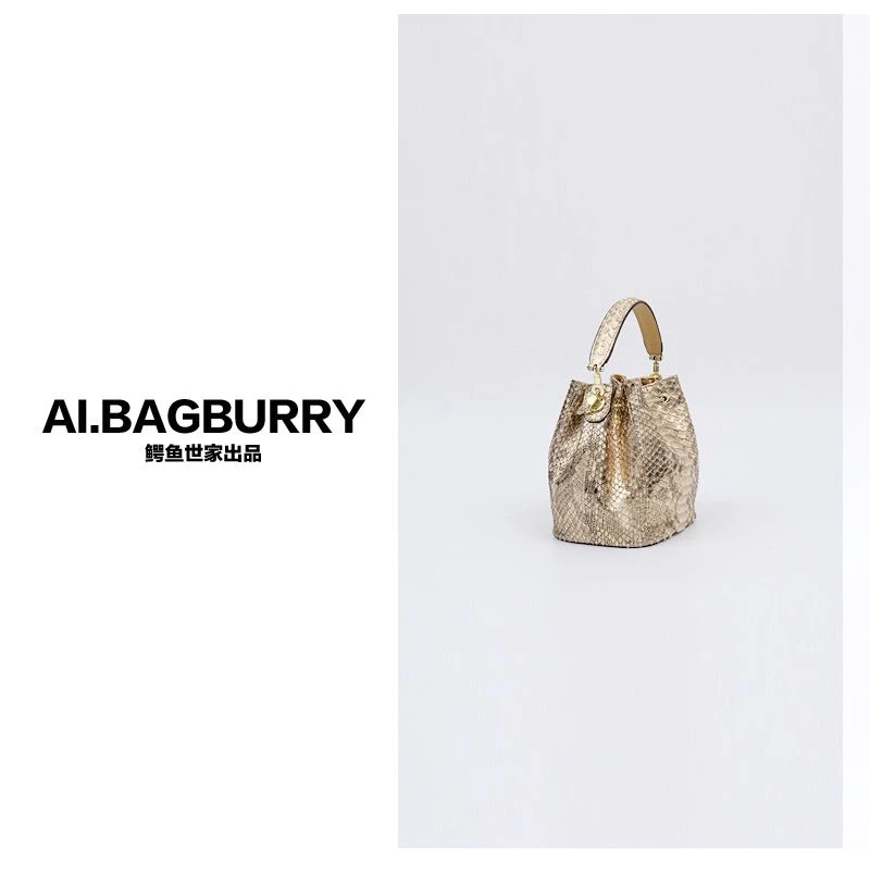 私订达人2025年春夏新款女士真皮百搭时尚蛇皮水桶包