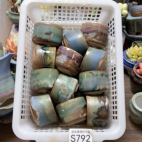 紫砂花盆792微瑕品口径5厘米左右的