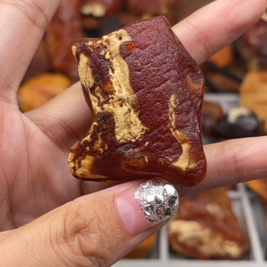 未镶嵌蜜蜡珠宝奇石