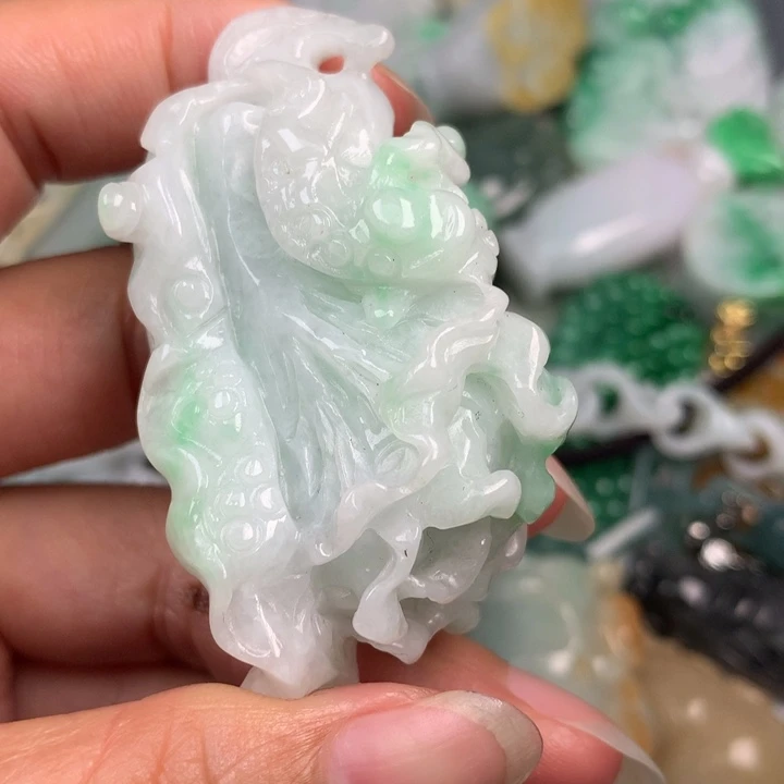 颈饰未镶嵌翡翠翡翠