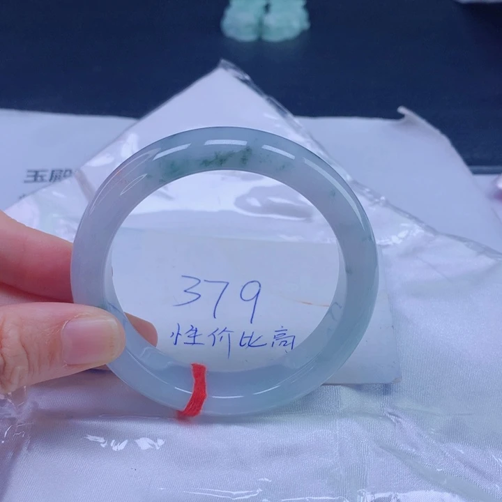 翡翠未镶嵌手镯轮胎545555