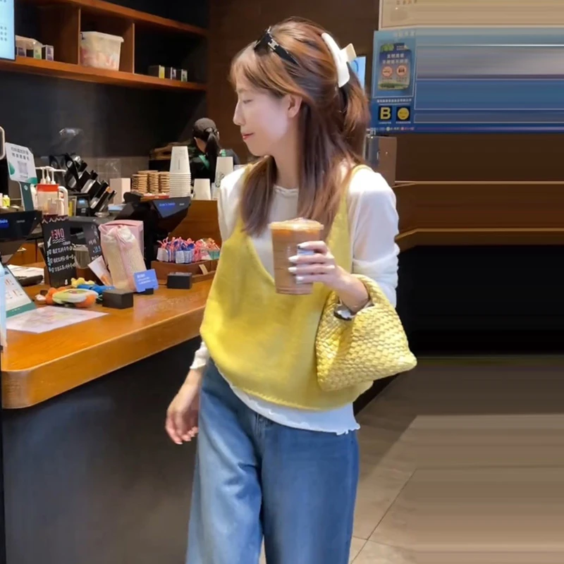 韩版减龄时尚套装女2025早秋新款系带吊带针织马甲木耳边长袖T恤