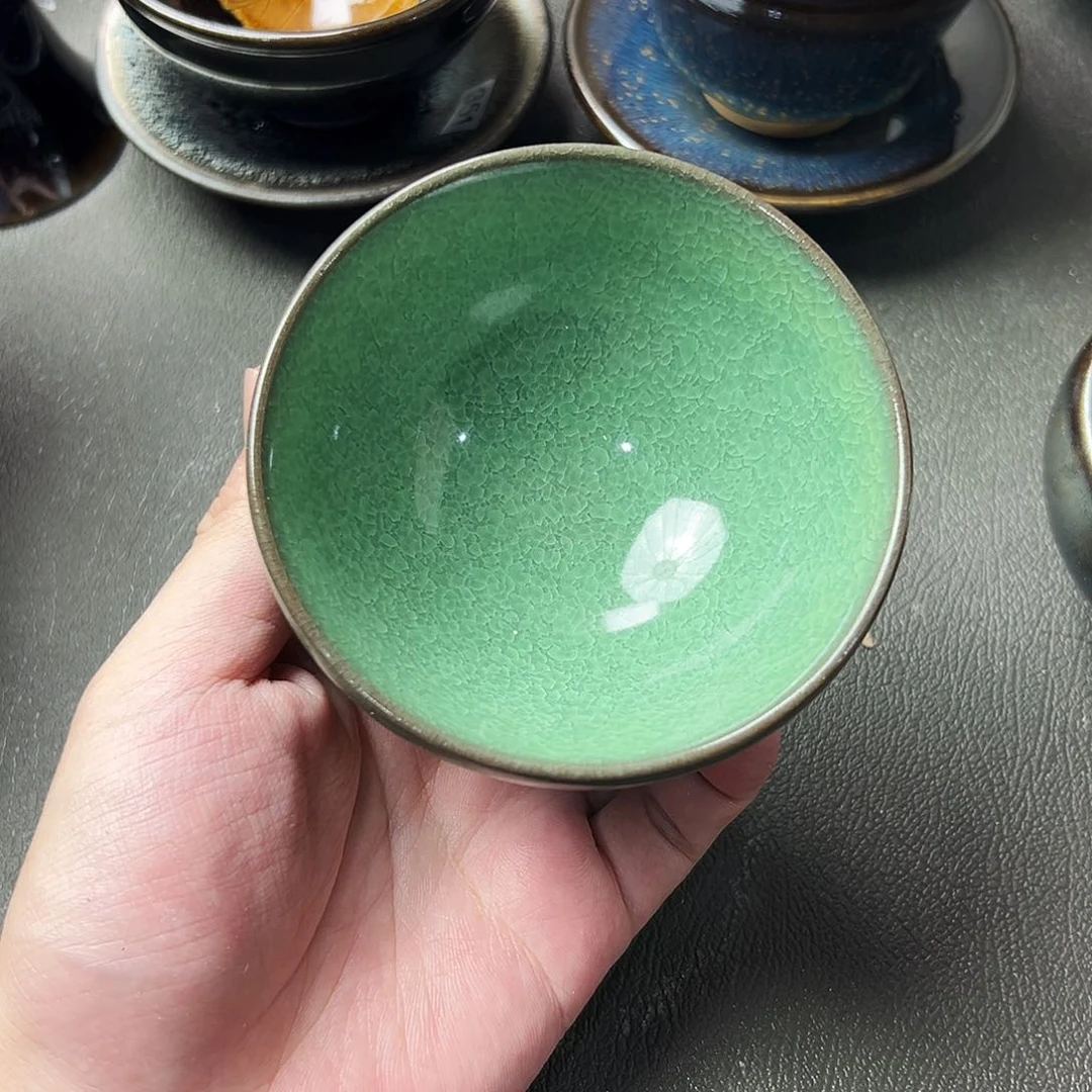 茶盏我在开会你忙什么啊