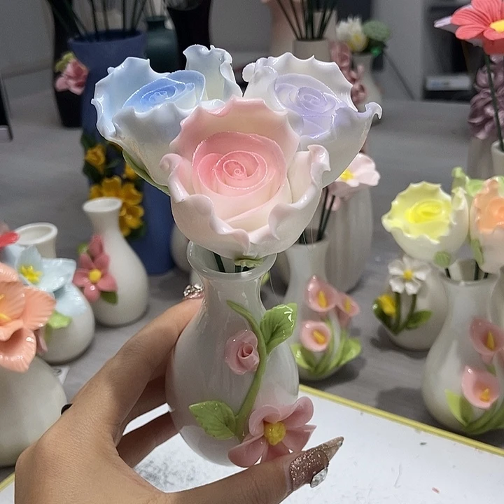 陶瓷纯手工捏花设计