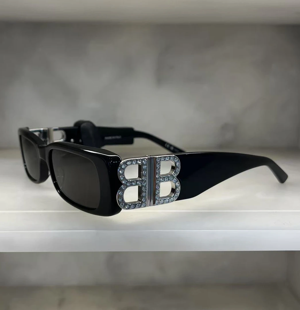 未使用 Balenciaga/巴黎世家 /GG/银色logo百搭墨镜  0096s