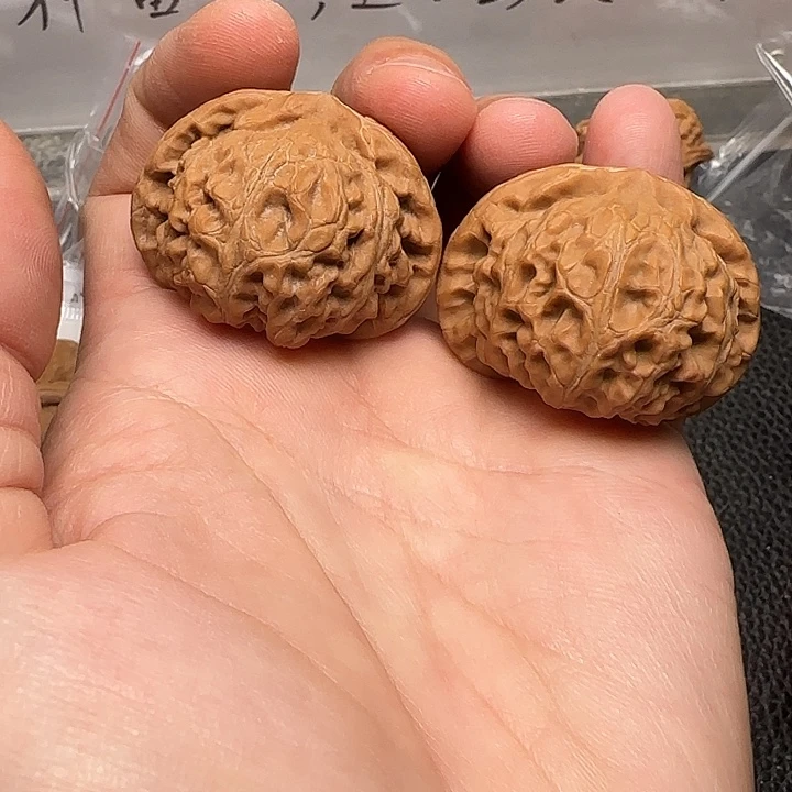 把件文玩核桃46宫灯42尺全品