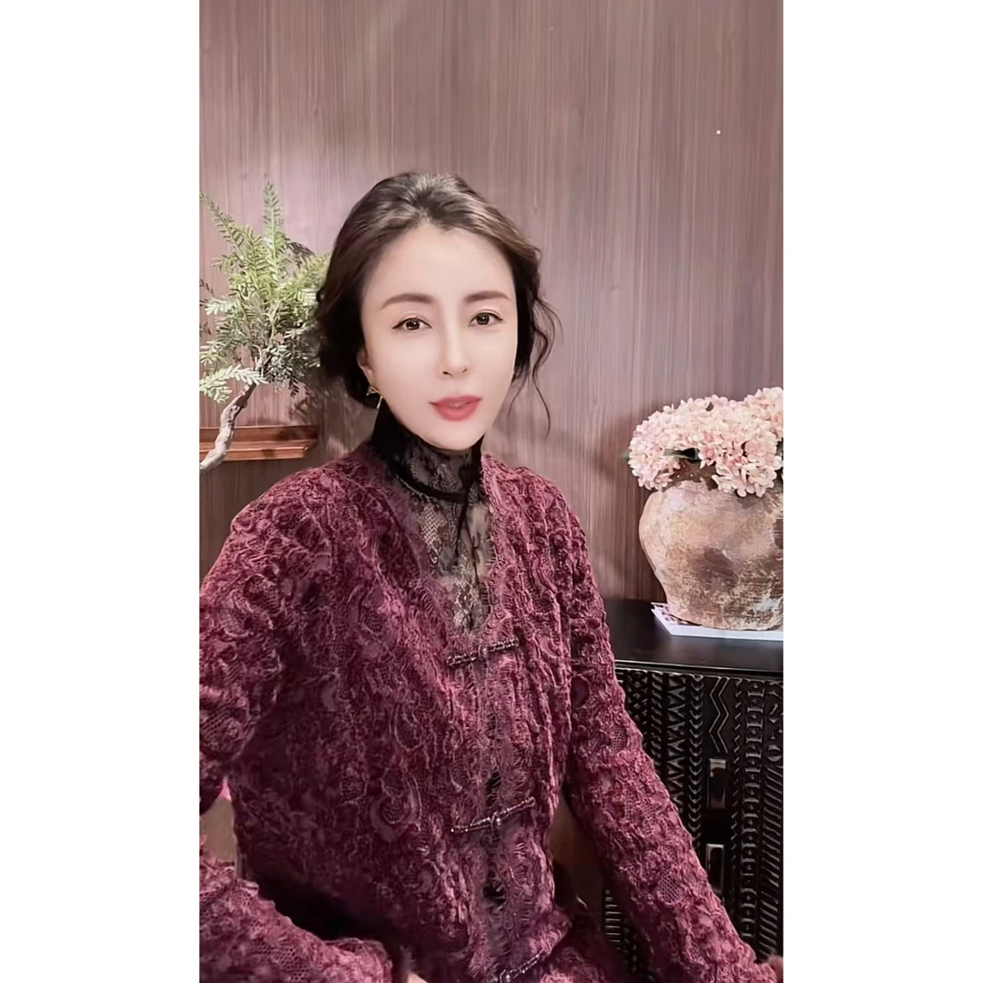 VV&AA 春秋新款轻中式时尚气质设计感蕾丝开衫 SY3594