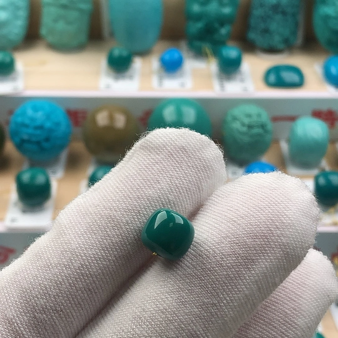 绿松石未镶嵌配饰8.6-7.6