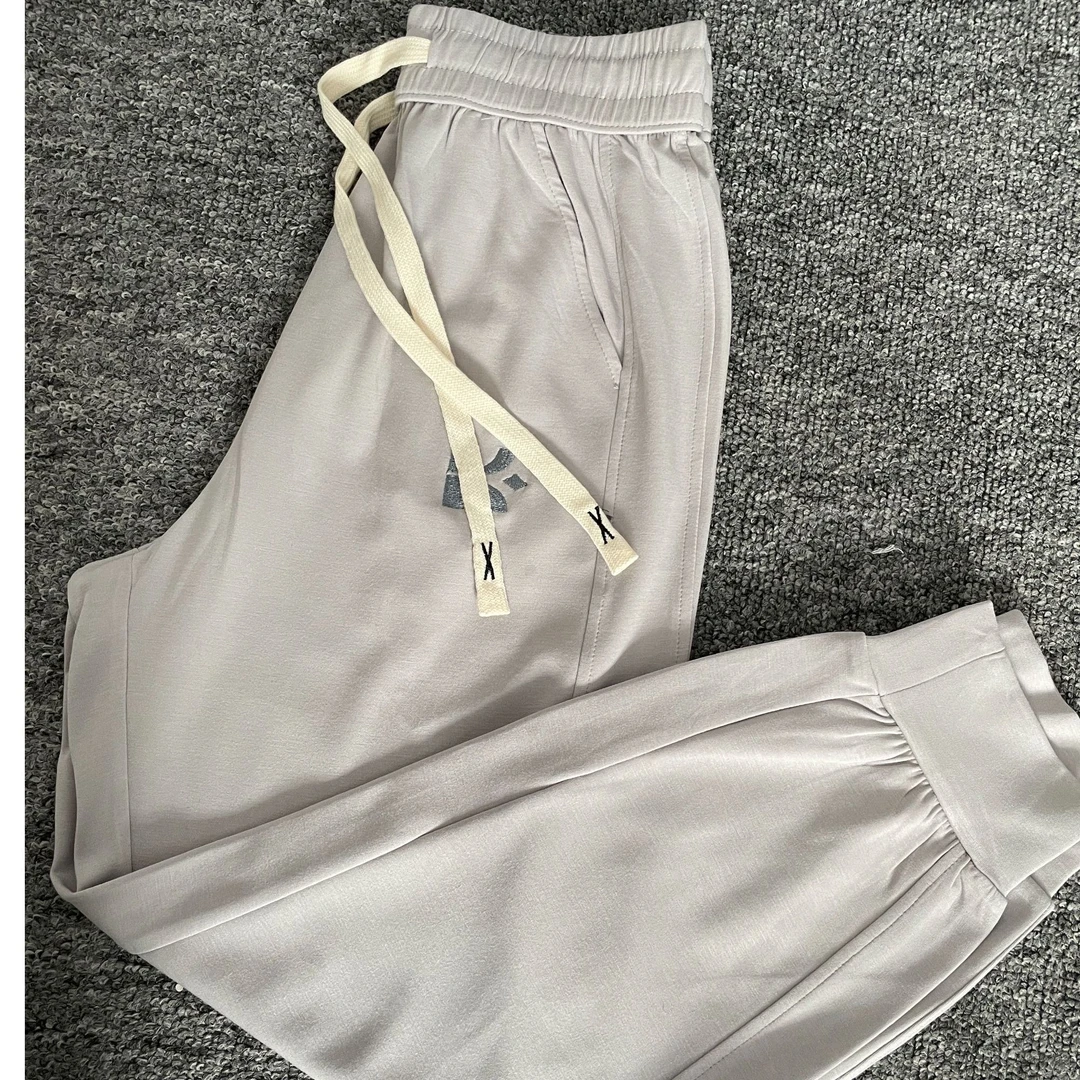 显瘦小脚裤春夏薄款运动女长裤收口卫裤C180