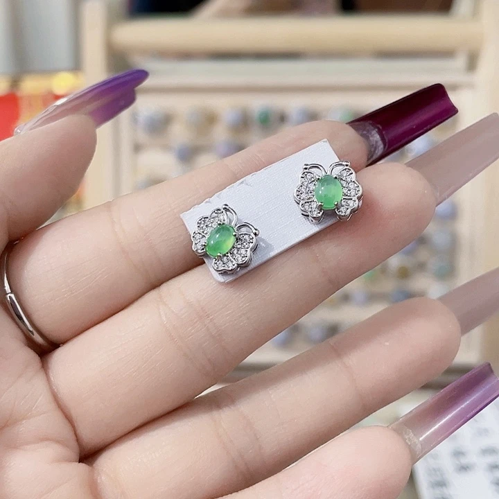 颈饰未镶嵌翡翠天然翡翠Ａ货