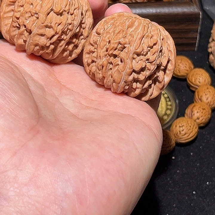 文玩核桃吊坠16.全正磨38.5