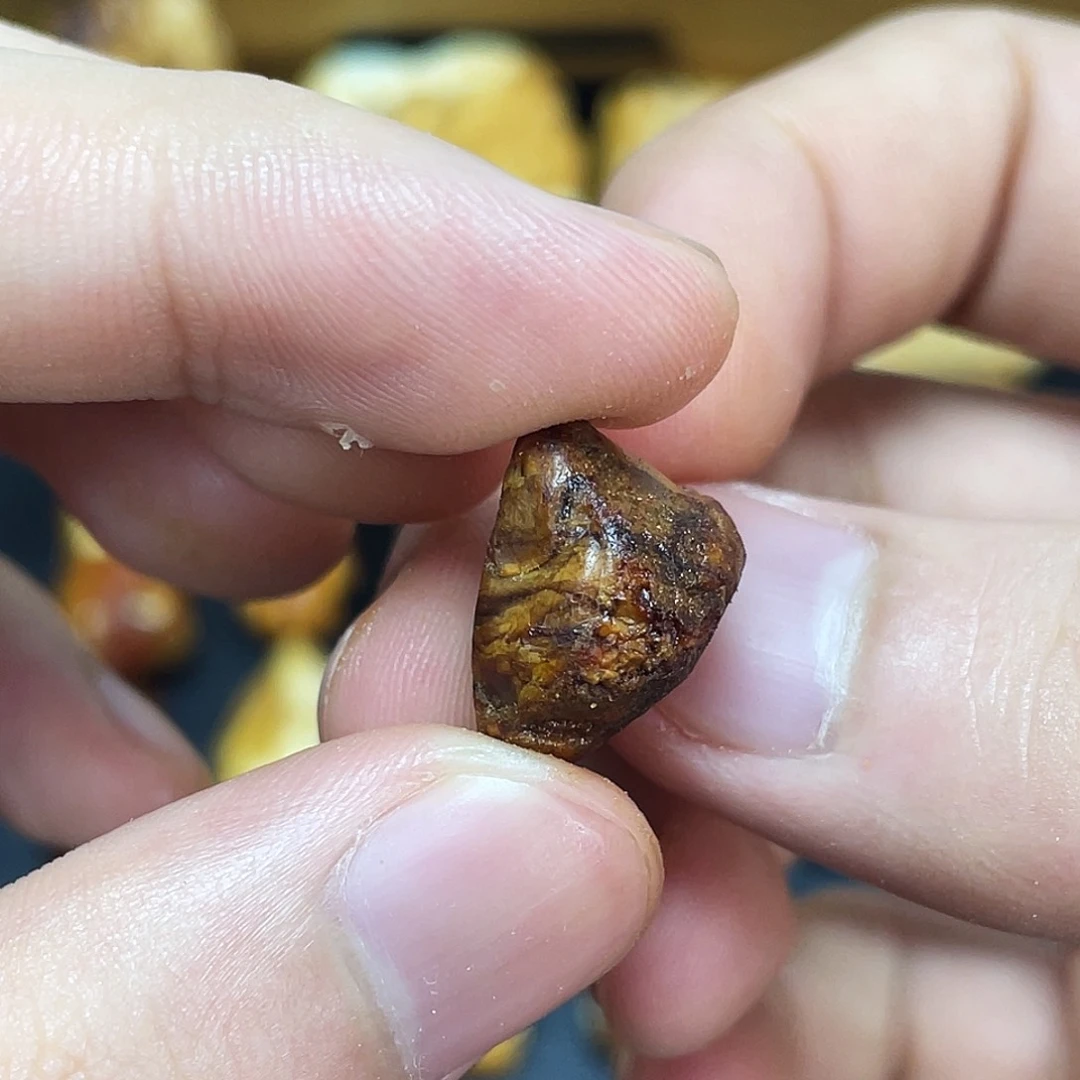 定制琥珀未镶嵌定制