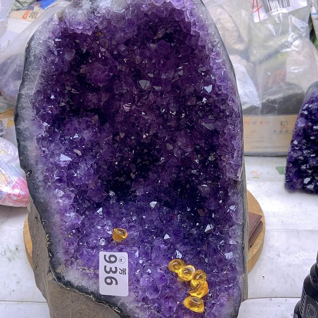 紫晶大型摆件（非配饰）未镶嵌小****?