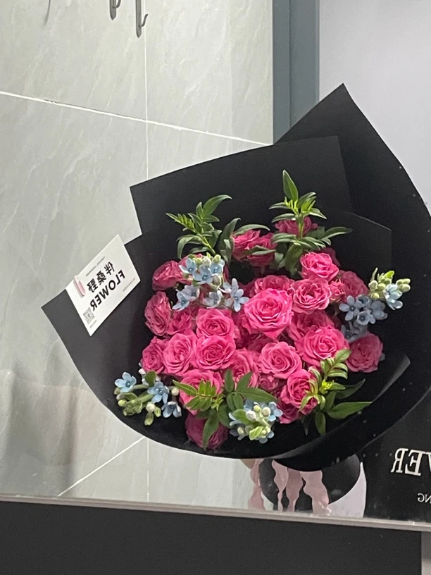 苏菲宝贝混搭小花束，送闺蜜送女友，同城配送