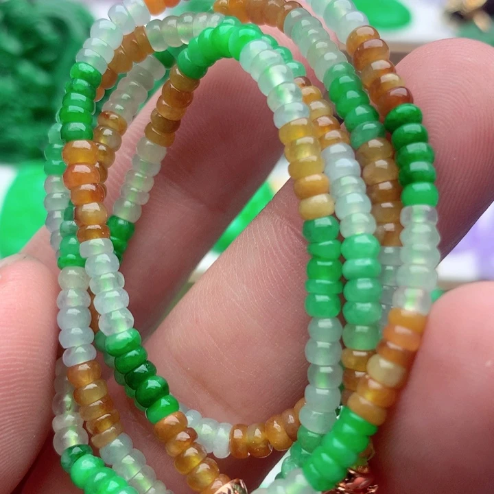 翡翠未镶嵌毛衣链