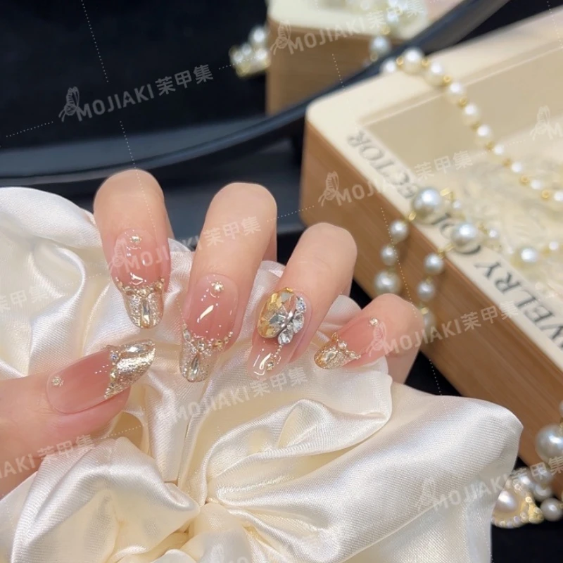 【巴黎往事】法式镶钻爆闪显白手工穿戴甲轻奢气质高级美甲裸色