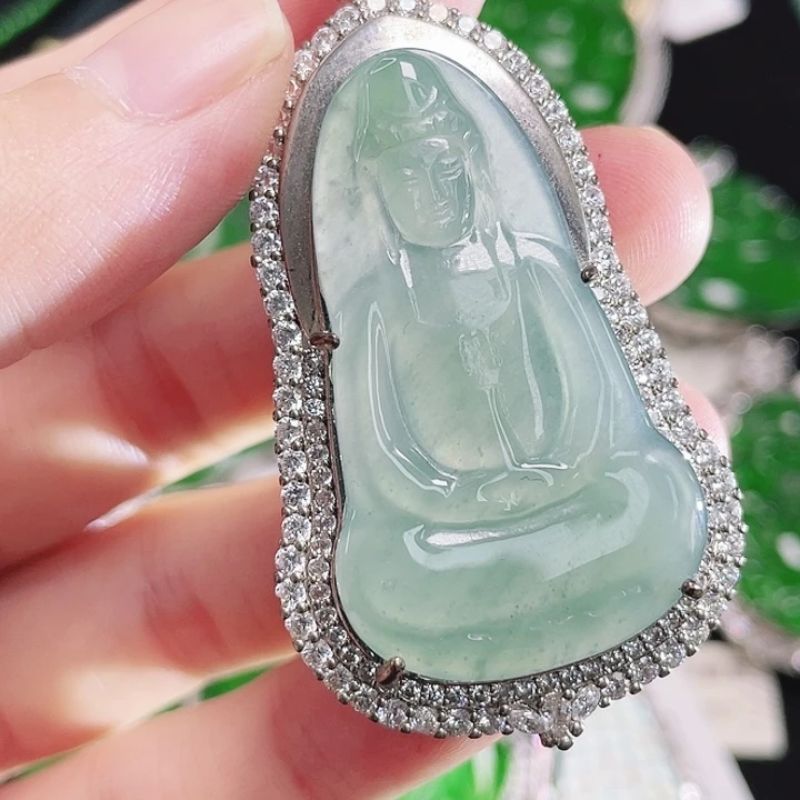 翡翠未镶嵌颈饰64