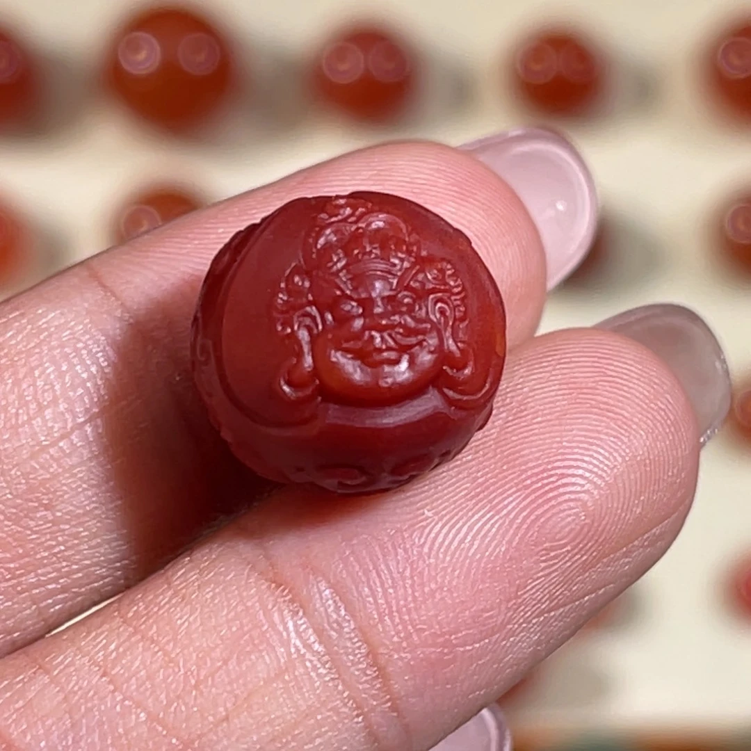 未镶嵌黄财神雕刻珠14南红玛瑙