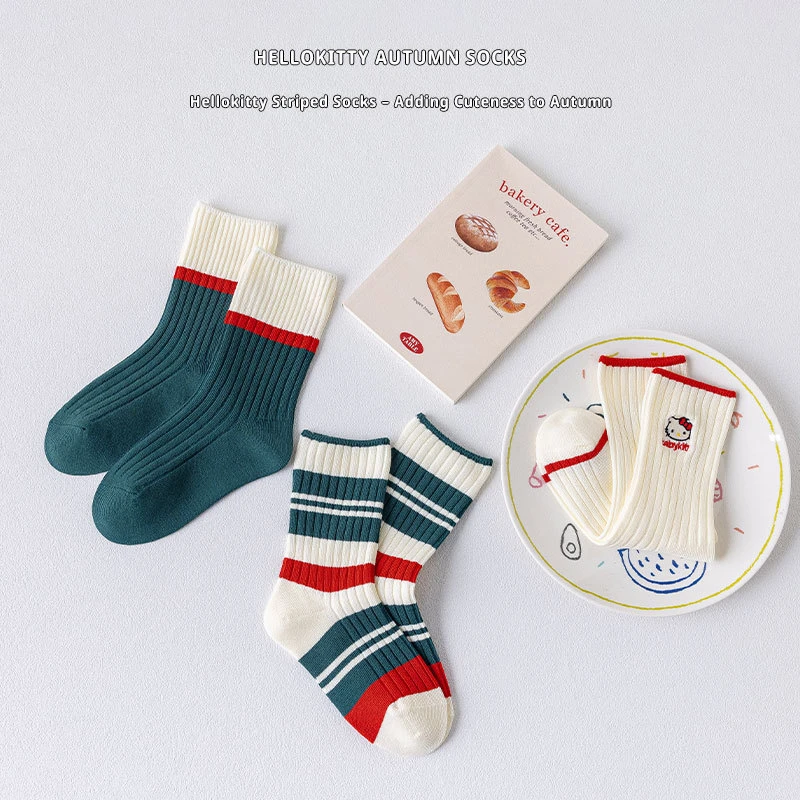 hellokitty女孩秋冬中筒双针棉袜条纹儿童刺绣袜A类舒适潮袜
