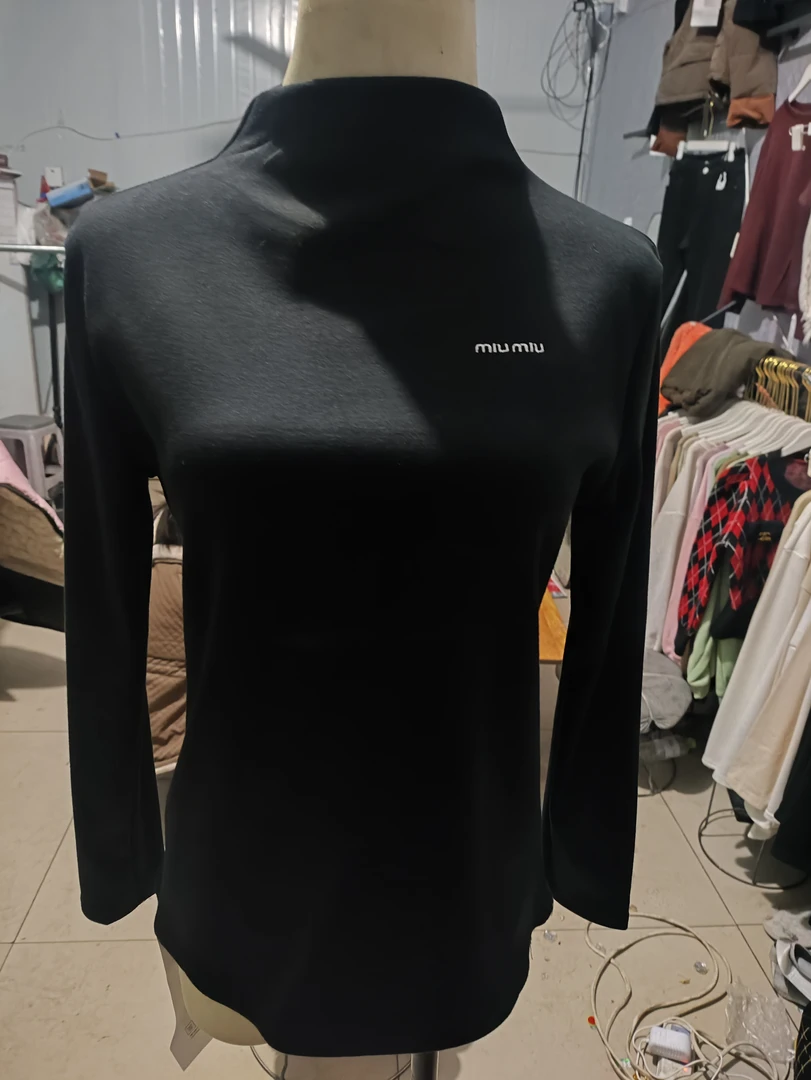 休闲修身高领加绒打底上衣