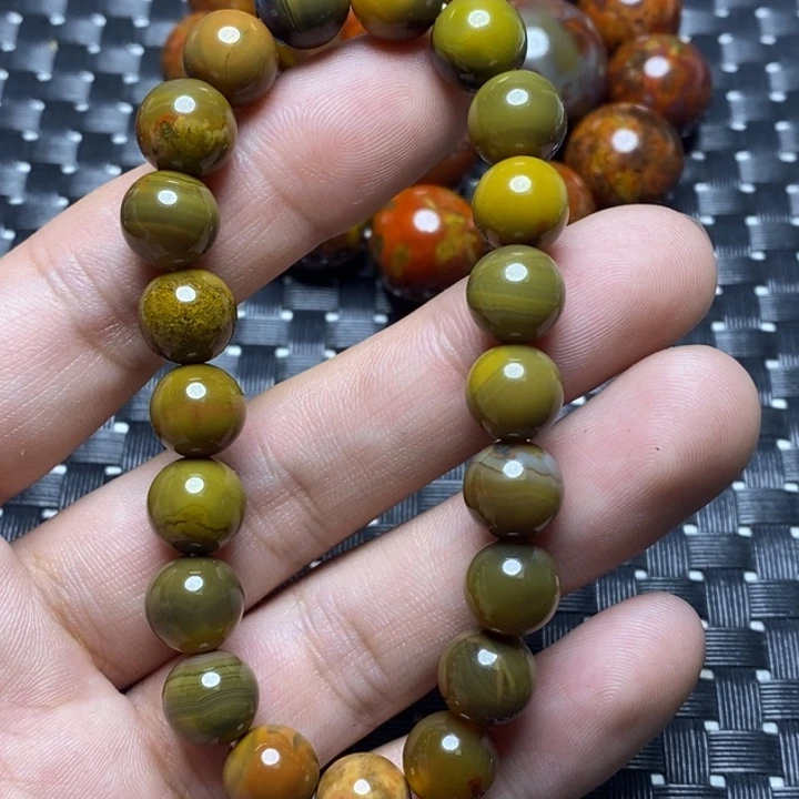 玛瑙/玉髓颈饰未镶嵌古**怀