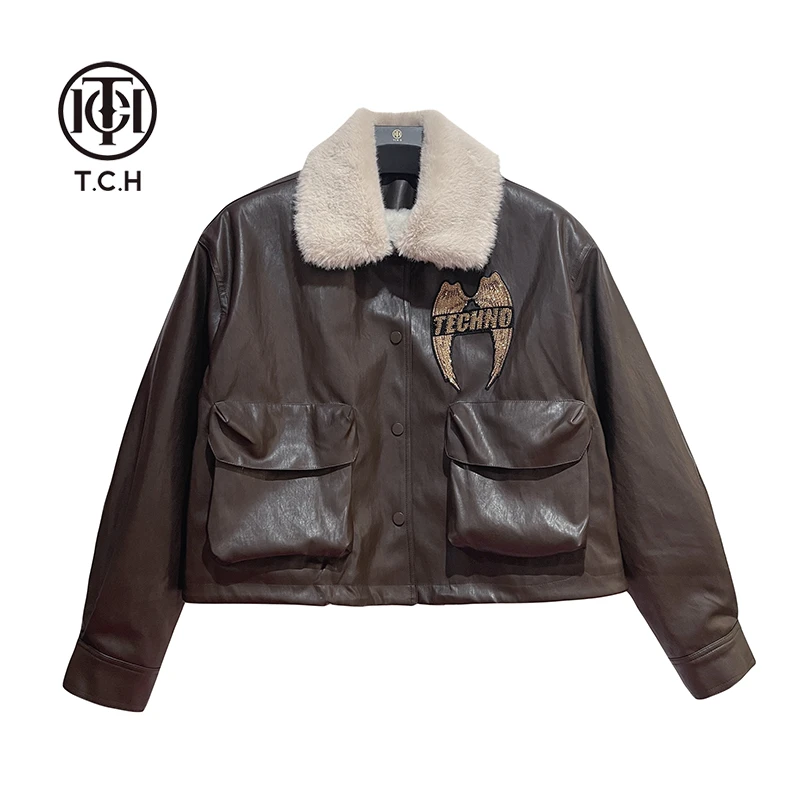 TCH服饰店播-潮牌烫钻设计师时尚短款咖色毛毛外套T69D18E8001