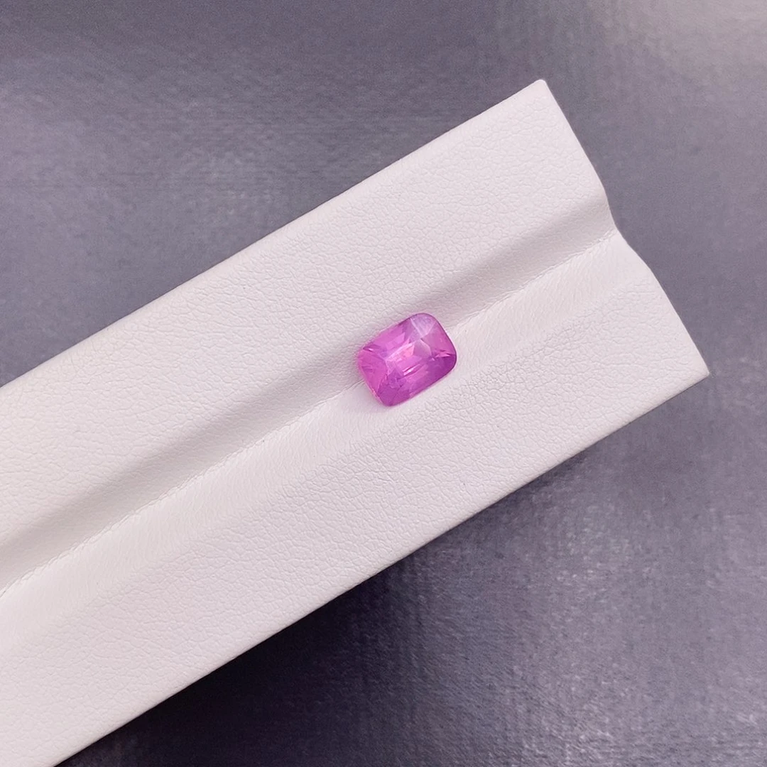 裸石蓝宝石2.53克拉 无烧