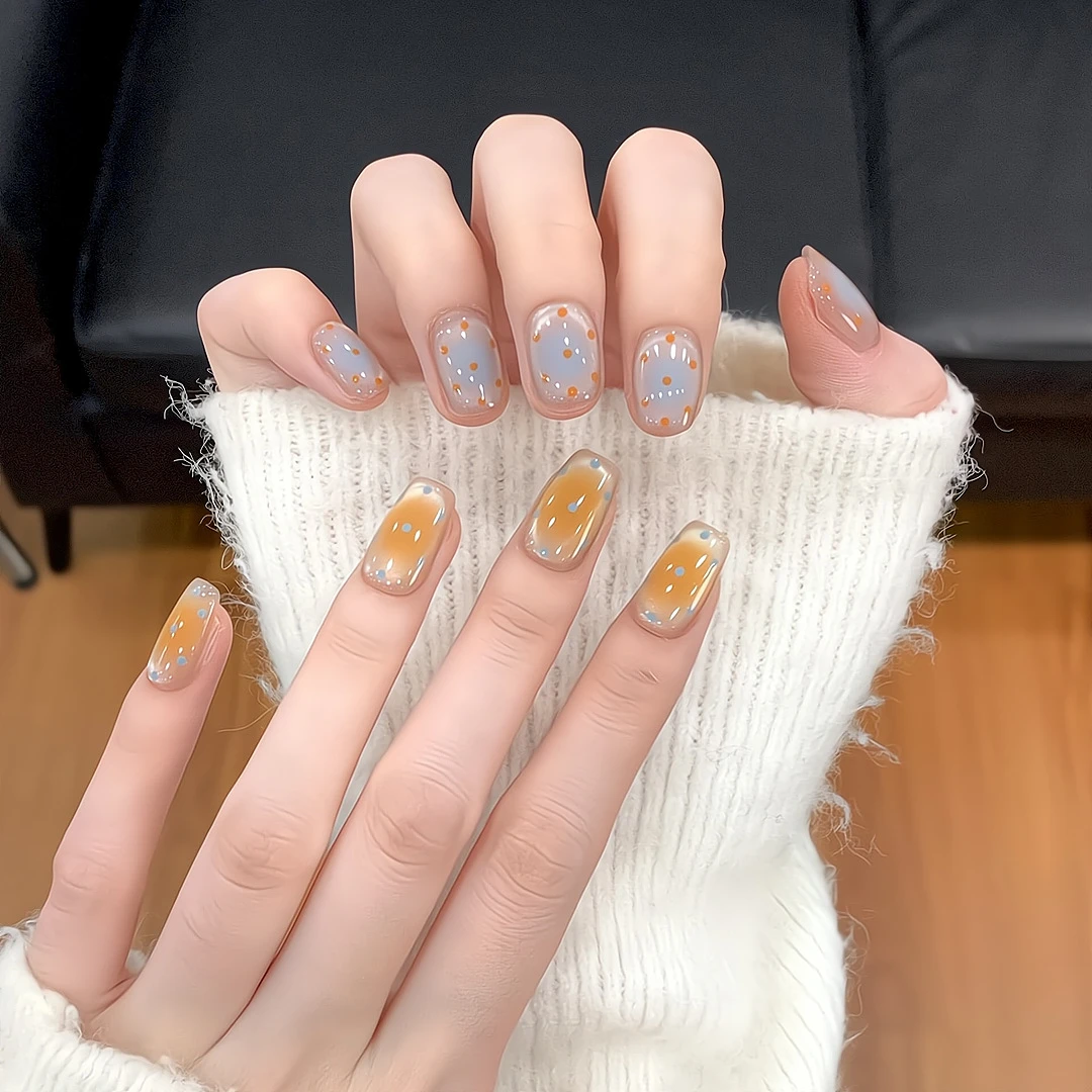 【海盐芝士】手工穿戴甲跳色波点可爱短款美甲猫眼显白美甲穿戴甲片
