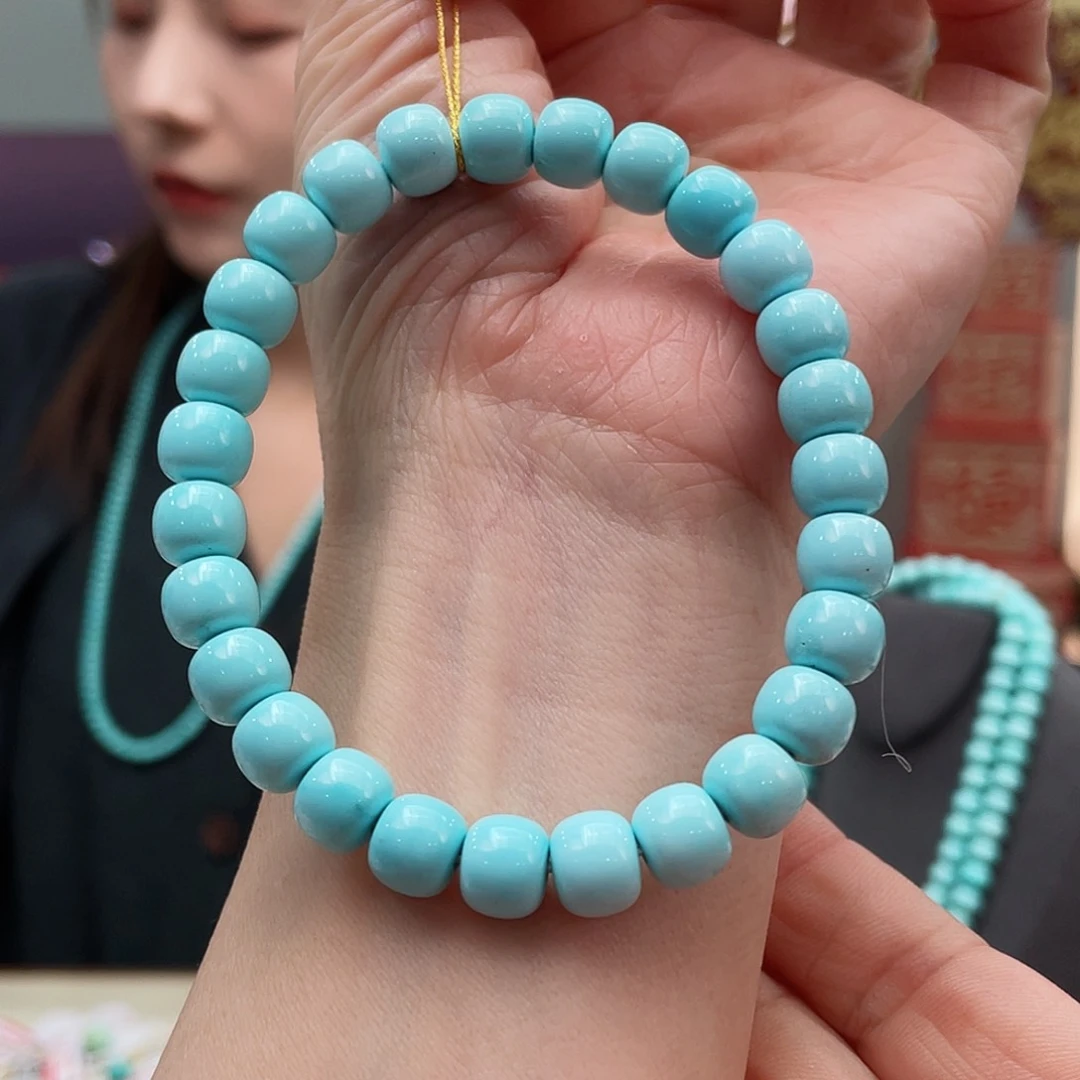 绿松石颈饰未镶嵌