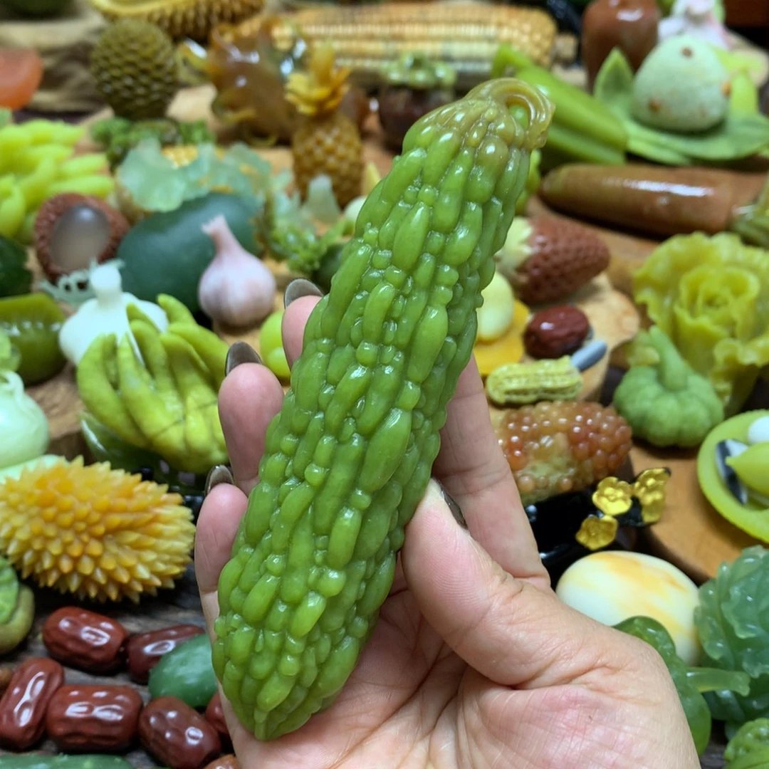 未镶嵌蛇纹石玉摆件