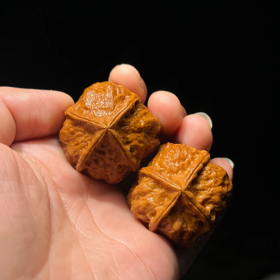 文玩核桃把件云铁名款 平底锅三棱四棱 款式可选