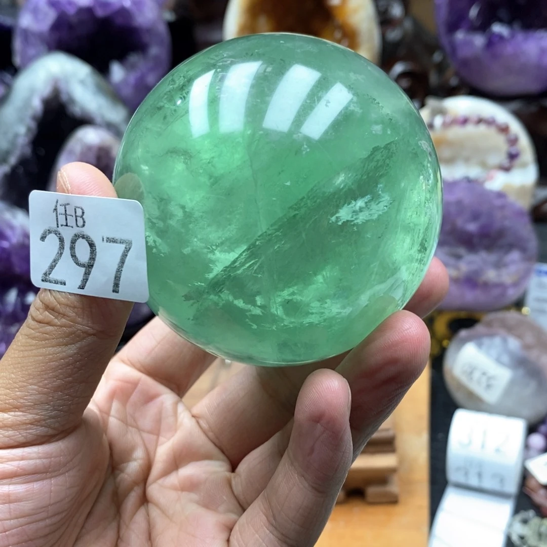 未镶嵌大型摆件（非配饰）水晶