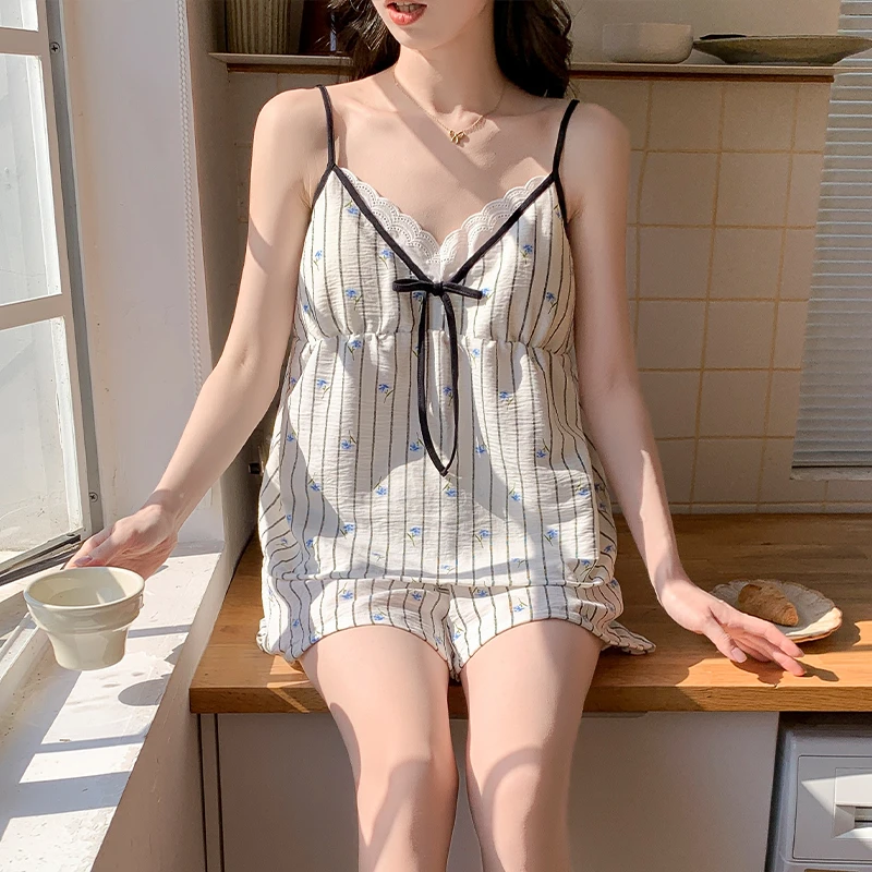 高级感可外穿带胸垫睡衣女夏季款甜美蝴蝶结云朵棉吊带套装家居服