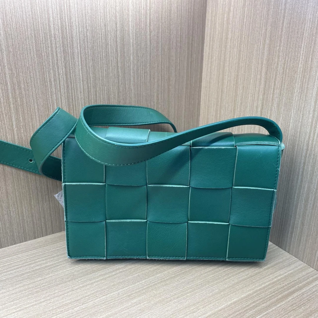 95新 BOTTEGA VENETA/葆蝶家 小野专属/单肩包/DY3899