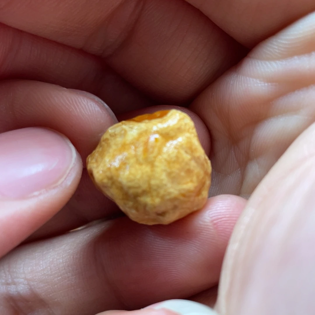 定制琥珀未镶嵌天然蜜蜡