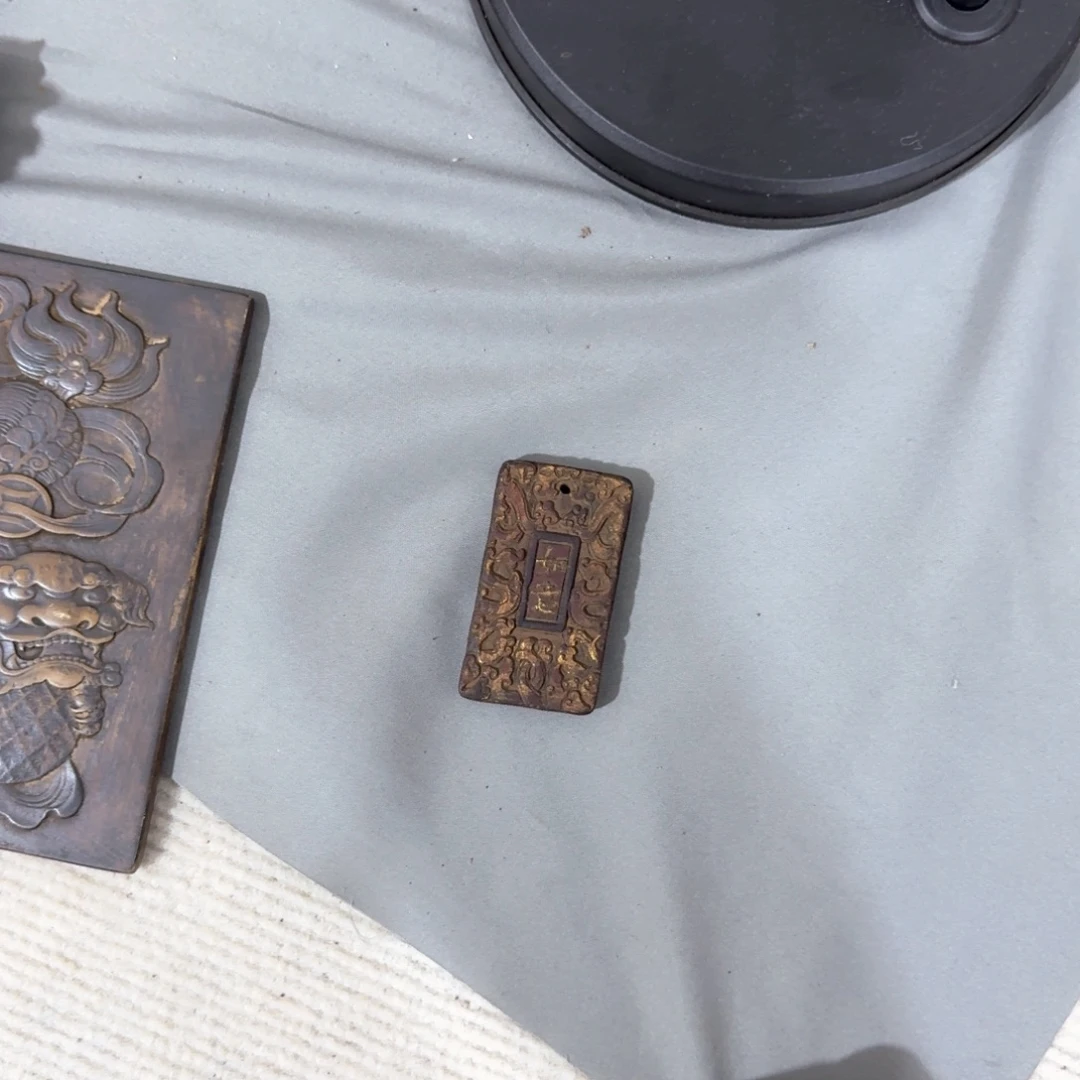 大***狮有机玻璃文房摆件 吉祥如意