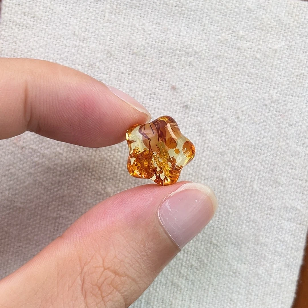 琥珀未镶嵌珠宝奇石星星