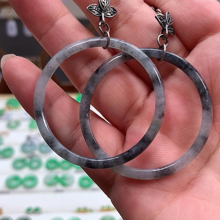 翡翠未镶嵌耳饰翡翠