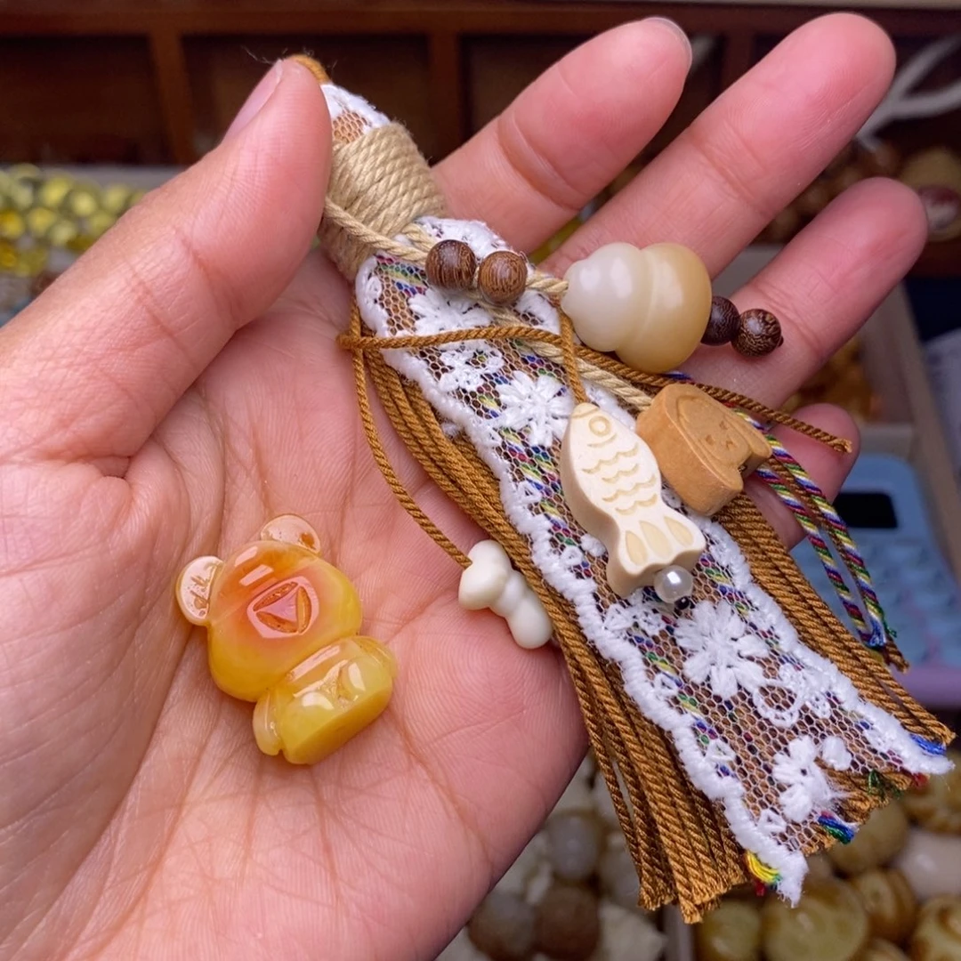 仧***乆吊坠猴头核桃小熊焦糖玛奇朵