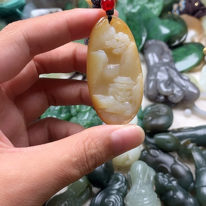 颈饰未镶嵌和田玉